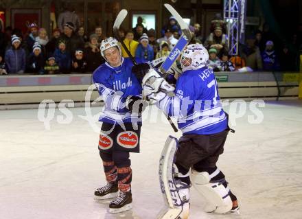 EBEL. Eishockey Bundesliga. Icefever. Showtraining VSV. Patrick Platzer, Lukas Herzog. Villach, am 12.2.2016.
Foto: Kuess
---
pressefotos, pressefotografie, kuess, qs, qspictures, sport, bild, bilder, bilddatenbank