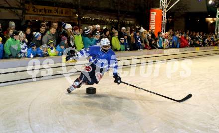 EBEL. Eishockey Bundesliga. Icefever. Showtraining VSV. Ryan McKiernan. Villach, am 12.2.2016.
Foto: Kuess
---
pressefotos, pressefotografie, kuess, qs, qspictures, sport, bild, bilder, bilddatenbank