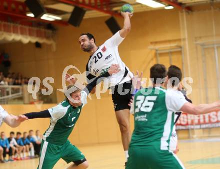 Handball Bundesliga. Obere Play Off. SC Ferlach gegen schlafraum.at Kaernten. Anis Gatfi,  (Ferlach), Stefan Godec (HCK). Ferlach, am 13.2.2016.
Foto: Kuess
---
pressefotos, pressefotografie, kuess, qs, qspictures, sport, bild, bilder, bilddatenbank