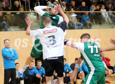 Handball Bundesliga. Obere Play Off. SC Ferlach gegen schlafraum.at Kaernten. Risto Arnaudovski,   (Ferlach), Patrick Jochum, (HCK). Ferlach, am 13.2.2016.
Foto: Kuess
---
pressefotos, pressefotografie, kuess, qs, qspictures, sport, bild, bilder, bilddatenbank