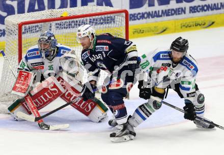 EBEL. Eishockey Bundesliga. EC VSV gegen HDD TELEMACH Olimpija Ljubljana. Markus Schlacher,  (VSV), Oliver Roy, Andrej Tavzelj (Laibach). Villach, am 19.2.2016.
Foto: Kuess 


---
pressefotos, pressefotografie, kuess, qs, qspictures, sport, bild, bilder, bilddatenbank