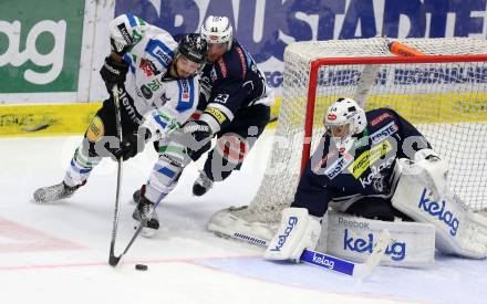 EBEL. Eishockey Bundesliga. EC VSV gegen HDD TELEMACH Olimpija Ljubljana. Markus Schlacher, Jean Philippe Lamoureux,  (VSV), Gregor Koblar (Laibach). Villach, am 19.2.2016.
Foto: Kuess 


---
pressefotos, pressefotografie, kuess, qs, qspictures, sport, bild, bilder, bilddatenbank