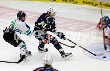 EBEL. Eishockey Bundesliga. EC VSV gegen HDD TELEMACH Olimpija Ljubljana. Adis Alagic,  (VSV), Anze Ropret (Laibach). Villach, am 19.2.2016.
Foto: Kuess 


---
pressefotos, pressefotografie, kuess, qs, qspictures, sport, bild, bilder, bilddatenbank