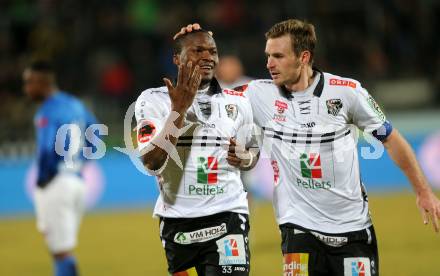 Fussball tipico Bundesliga. RZ Pellets WAC gegen SV Groedig. Torjubel Issiaka Ouedraogo, Michael Sollbauer (WAC). Lavanttal Arena, am 20.2.2016.
Foto: Kuess
---
pressefotos, pressefotografie, kuess, qs, qspictures, sport, bild, bilder, bilddatenbank