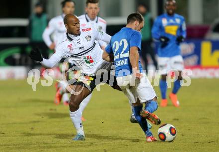 Fussball tipico Bundesliga. RZ Pellets WAC gegen SV Groedig. De Oliveira Silvio Carlos,  (WAC), Tobias kainz (Groedig). Lavanttal Arena, am 20.2.2016.
Foto: Kuess
---
pressefotos, pressefotografie, kuess, qs, qspictures, sport, bild, bilder, bilddatenbank