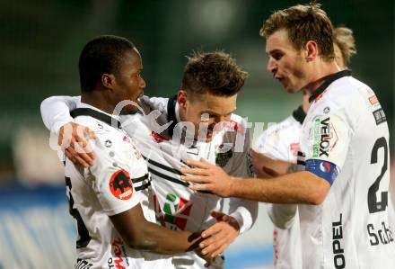 Fussball tipico Bundesliga. RZ Pellets WAC gegen SV Groedig. Torjubel Issiaka Ouedraogo, Michael Sollbauer, Christopher Wernitznig (WAC). Lavanttal Arena, am 20.2.2016.
Foto: Kuess
---
pressefotos, pressefotografie, kuess, qs, qspictures, sport, bild, bilder, bilddatenbank