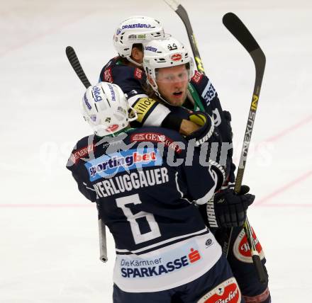 EBEL. Eishockey Bundesliga. EC VSV gegen UPC Vienna Capitals. Torjubel Ziga Pance, Peter Robin Weihager, Gerhard Unterluggauer (VSV). Villach, am 28.2.2016.
Foto: Kuess 


---
pressefotos, pressefotografie, kuess, qs, qspictures, sport, bild, bilder, bilddatenbank