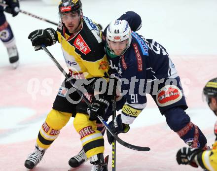 EBEL. Eishockey Bundesliga. EC VSV gegen UPC Vienna Capitals. Miha Verlic,  (VSV), Matthew Dzieduszycki (Caps). Villach, am 28.2.2016.
Foto: Kuess 


---
pressefotos, pressefotografie, kuess, qs, qspictures, sport, bild, bilder, bilddatenbank