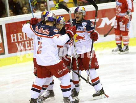 EBEL. Eishockey Bundesliga. KAC gegen EC Red Bull Salzburg. Torjubel (Salzburg). Klagenfurt, am 28.2.2016.
Foto: Kuess

---
pressefotos, pressefotografie, kuess, qs, qspictures, sport, bild, bilder, bilddatenbank