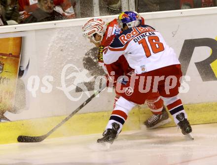 EBEL. Eishockey Bundesliga. KAC gegen EC Red Bull Salzburg. Stefan Geier,  (KAC), Ryan Duncan (Salzburg). Klagenfurt, am 28.2.2016.
Foto: Kuess

---
pressefotos, pressefotografie, kuess, qs, qspictures, sport, bild, bilder, bilddatenbank