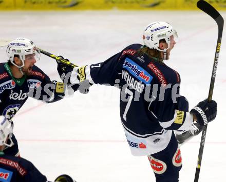 EBEL. Eishockey Bundesliga. EC VSV gegen UPC Vienna Capitals. Torjubel Ziga Pance, Peter Robin Weihager (VSV). Villach, am 28.2.2016.
Foto: Kuess 


---
pressefotos, pressefotografie, kuess, qs, qspictures, sport, bild, bilder, bilddatenbank