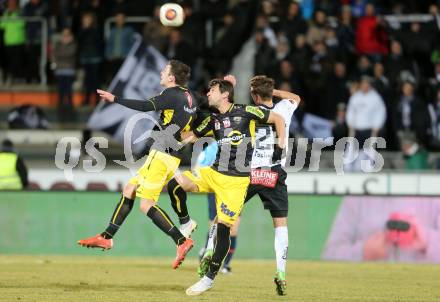 Fussball tipico Bundesliga. RZ Pellets WAC gegen Cashpoint SCR Altach. Peter Tschernegg, (WAC), Stefan Umjenovic, Mihret Topcagic (Altach). Lavanttal Arena, am 1.3.2016.
Foto: Kuess
---
pressefotos, pressefotografie, kuess, qs, qspictures, sport, bild, bilder, bilddatenbank