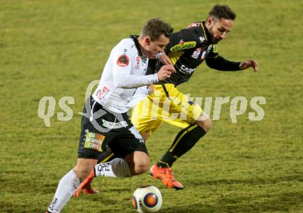 Fussball tipico Bundesliga. RZ Pellets WAC gegen Cashpoint SCR Altach. Christopher Wernitznig,  (WAC), Christian Schilling (Altach). Lavanttal Arena, am 1.3.2016.
Foto: Kuess
---
pressefotos, pressefotografie, kuess, qs, qspictures, sport, bild, bilder, bilddatenbank