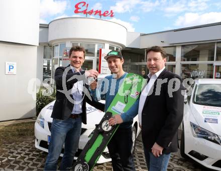 Snowboard. Autouebergabe Autohaus Eisner. Alexander Payer. Klagenfurt, 1.3.2016.
Foto: Kuess
---
pressefotos, pressefotografie, kuess, qs, qspictures, sport, bild, bilder, bilddatenbank