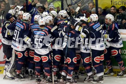 EBEL. Eishockey Bundesliga. EC VSV gegen UPC Vienna Capitals. Jubel (VSV). Villach, am 4.3.2016.
Foto: Kuess 


---
pressefotos, pressefotografie, kuess, qs, qspictures, sport, bild, bilder, bilddatenbank