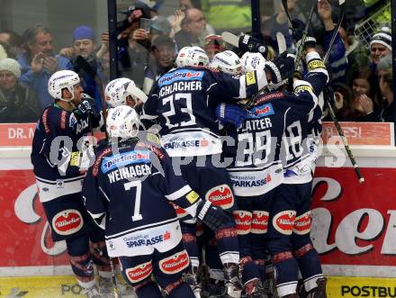 EBEL. Eishockey Bundesliga. EC VSV gegen UPC Vienna Capitals. Jubel (VSV). Villach, am 4.3.2016.
Foto: Kuess 


---
pressefotos, pressefotografie, kuess, qs, qspictures, sport, bild, bilder, bilddatenbank