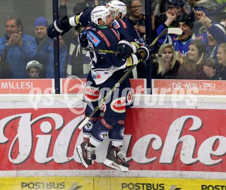 EBEL. Eishockey Bundesliga. EC VSV gegen UPC Vienna Capitals. Torjubel Rick Schofield, Ziga Pance (VSV). Villach, am 4.3.2016.
Foto: Kuess 


---
pressefotos, pressefotografie, kuess, qs, qspictures, sport, bild, bilder, bilddatenbank