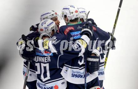 EBEL. Eishockey Bundesliga. EC VSV gegen UPC Vienna Capitals. Torjubel Mark Santorelli, Nico Brunner, Miha Verlic, Markus Schlacher (VSV). Villach, am 4.3.2016.
Foto: Kuess 


---
pressefotos, pressefotografie, kuess, qs, qspictures, sport, bild, bilder, bilddatenbank