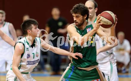 Basketball 2. Bundesliga 2015/16 Grunddurchgang 21. Runde. KOS Celovec gegen Dornbirn Lions. Peter Papic, (KOS Celovec), Mario Tobar  (Dornbirn). Klagenfurt, 5.3.2016.
Foto: Kuess
---
pressefotos, pressefotografie, kuess, qs, qspictures, sport, bild, bilder, bilddatenbank