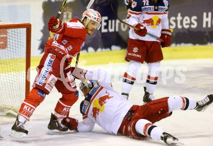 EBEL. Eishockey Bundesliga. KAC gegen EC Red Bull Salzburg. Manuel Geier,  (KAC), Layne Viveiros (Salzburg). Klagenfurt, am 8.3.2016.
Foto: Kuess

---
pressefotos, pressefotografie, kuess, qs, qspictures, sport, bild, bilder, bilddatenbank