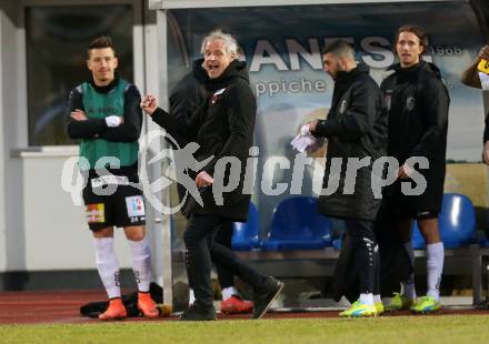 Fussball tipico Bundesliga. RZ Pellets WAC gegen FC Red Bull Salzburg. Jubel Trainer Heimo Pfeifenberger (WAC). Lavanttal Arena Wolfsberg, am 12.3.2016.
Foto: Kuess
---
pressefotos, pressefotografie, kuess, qs, qspictures, sport, bild, bilder, bilddatenbank