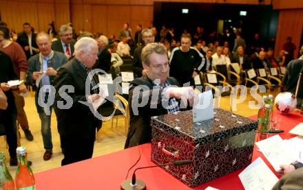 Kaerntner Fussballverband. Ordentliche Hauptversammlung.  . Villach, am 11.3.2016.
Foto: Kuess
---
pressefotos, pressefotografie, kuess, qs, qspictures, sport, bild, bilder, bilddatenbank