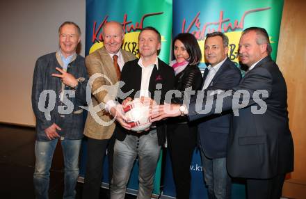 Kaerntner Fussballverband. Ordentliche Hauptversammlung. Erich Ropp,  Klaus Mittersdorfer, Tanja Hausott, Johann Lintner. Villach, am 11.3.2016.
Foto: Kuess
---
pressefotos, pressefotografie, kuess, qs, qspictures, sport, bild, bilder, bilddatenbank