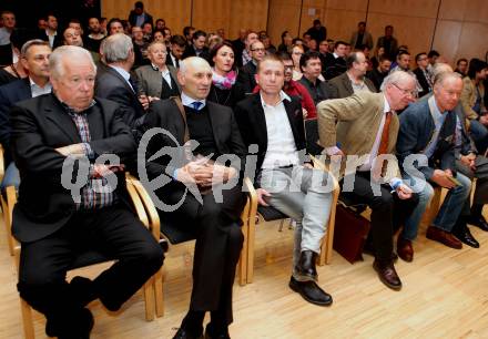 Kaerntner Fussballverband. Ordentliche Hauptversammlung.  Manfred Mertel, Klaus Mittersdorfer. Villach, am 11.3.2016.
Foto: Kuess
---
pressefotos, pressefotografie, kuess, qs, qspictures, sport, bild, bilder, bilddatenbank