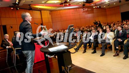 Kaerntner Fussballverband. Ordentliche Hauptversammlung.  Klaus Mittersdorfer. Villach, am 11.3.2016.
Foto: Kuess
---
pressefotos, pressefotografie, kuess, qs, qspictures, sport, bild, bilder, bilddatenbank