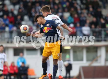 Fussball tipico Bundesliga. RZ Pellets WAC gegen FC Red Bull Salzburg. Daniel Drescher,  (WAC), Valentino Lazaro (Salzburg). Lavanttal Arena Wolfsberg, am 12.3.2016.
Foto: Kuess
---
pressefotos, pressefotografie, kuess, qs, qspictures, sport, bild, bilder, bilddatenbank