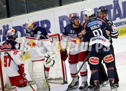 EBEL. Eishockey Bundesliga. EC VSV gegen EC Red Bull Salzburg. Miha Verlic,  (VSV), Matthias Trattnig (Salzburg). Villach, am 15.3.2016.
Foto: Kuess 


---
pressefotos, pressefotografie, kuess, qs, qspictures, sport, bild, bilder, bilddatenbank