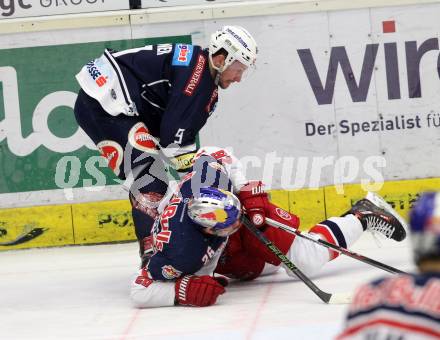 EBEL. Eishockey Bundesliga. EC VSV gegen EC Red Bull Salzburg. Dustin Johner, (VSV), Peter Hochkofler (Salzburg). Villach, am 15.3.2016.
Foto: Kuess 


---
pressefotos, pressefotografie, kuess, qs, qspictures, sport, bild, bilder, bilddatenbank