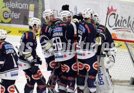 EBEL. Eishockey Bundesliga. EC VSV gegen EC Red Bull Salzburg. Jubel (VSV). Villach, am 15.3.2016.
Foto: Kuess 


---
pressefotos, pressefotografie, kuess, qs, qspictures, sport, bild, bilder, bilddatenbank