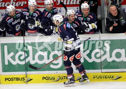 EBEL. Eishockey Bundesliga. EC VSV gegen EC Red Bull Salzburg. Torjubel Benjamin Petrik (VSV). Villach, am 15.3.2016.
Foto: Kuess 


---
pressefotos, pressefotografie, kuess, qs, qspictures, sport, bild, bilder, bilddatenbank