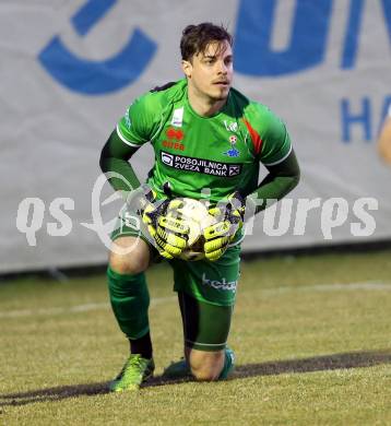 Fussball Kaerntner Liga. SAK gegen ATSV Wolfsberg. Marcel Reichmann (SAK). Welzenegg, am 18.3.2016.
Foto: Kuess
---
pressefotos, pressefotografie, kuess, qs, qspictures, sport, bild, bilder, bilddatenbank