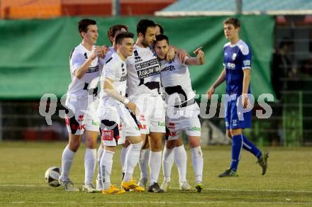 Fussball Kaerntner Liga. SAK gegen ATSV Wolfsberg.  Torjubel SAK. Welzenegg, am 18.3.2016.
Foto: Kuess
---
pressefotos, pressefotografie, kuess, qs, qspictures, sport, bild, bilder, bilddatenbank