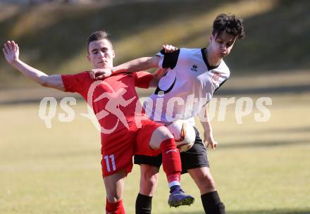 Fussball Kaerntner Liga. ATUS Ferlach gegen Maria Saal.  Dominik Mak,  (Ferlach), Naim Bejaoui (Maria Saal). Ferlach, am 19.3.2016.
Foto: Kuess
---
pressefotos, pressefotografie, kuess, qs, qspictures, sport, bild, bilder, bilddatenbank