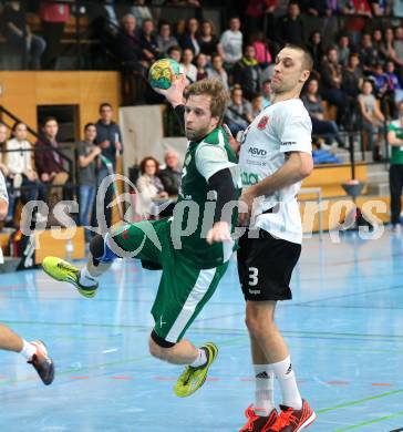 Handball Bundesliga. Oberes Play Off. Schlafraum.at gegen SC Ferlach. Stefan Godec, (HCK), Risto Arnaudovski  (SCF). Viktring, am 19.3.2016.
Foto: Kuess
---
pressefotos, pressefotografie, kuess, qs, qspictures, sport, bild, bilder, bilddatenbank