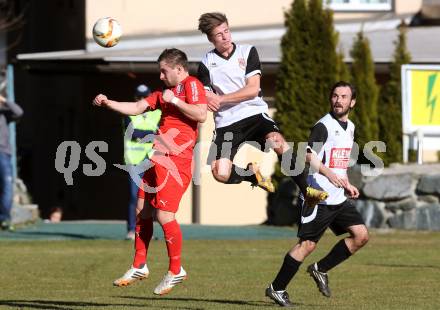 Fussball Kaerntner Liga. ATUS Ferlach gegen Maria Saal. Martin Trattnig,  (Ferlach), Johannes Georg Zebedin (Maria Saal). Ferlach, am 19.3.2016.
Foto: Kuess
---
pressefotos, pressefotografie, kuess, qs, qspictures, sport, bild, bilder, bilddatenbank