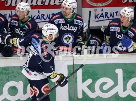 EBEL. Eishockey Bundesliga. EC VSV gegen EC Red Bull Salzburg. Torjubel Dustin Johner (VSV). Villach, am 20.3.2016.
Foto: Kuess 


---
pressefotos, pressefotografie, kuess, qs, qspictures, sport, bild, bilder, bilddatenbank