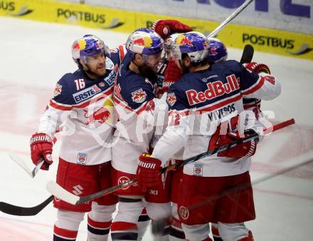 EBEL. Eishockey Bundesliga. EC VSV gegen EC Red Bull Salzburg. Jubel  (Salzburg). Villach, am 24.3.2016.
Foto: Kuess 


---
pressefotos, pressefotografie, kuess, qs, qspictures, sport, bild, bilder, bilddatenbank