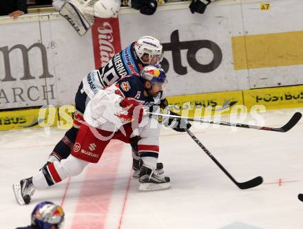 EBEL. Eishockey Bundesliga. EC VSV gegen EC Red Bull Salzburg. Ryan McKiernan, (VSV),  Latusa Manuel (Salzburg). Villach, am 24.3.2016.
Foto: Kuess 


---
pressefotos, pressefotografie, kuess, qs, qspictures, sport, bild, bilder, bilddatenbank