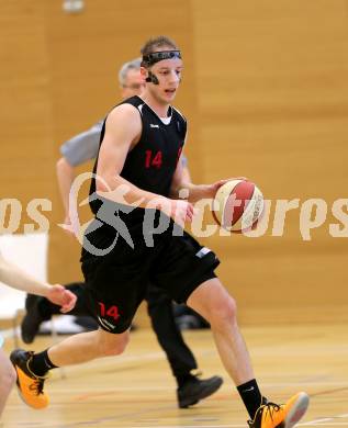 Basketball 2. Bundesliga 2015/16 Playoff Viertelfinale 1.Spiel. Villach Raiders gegen Mistelbach Mustangs. Vladimir Sismilich (Mistelbach). Villach, 20.3.2016.
Foto: Kuess
---
pressefotos, pressefotografie, kuess, qs, qspictures, sport, bild, bilder, bilddatenbank