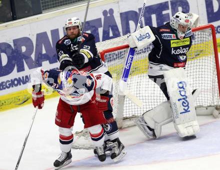 EBEL. Eishockey Bundesliga. EC VSV gegen EC Red Bull Salzburg. Markus Schlacher, Jean Philippe Lamoureux (VSV), Brett Sterling, (Salzburg). Villach, am 24.3.2016.
Foto: Kuess 


---
pressefotos, pressefotografie, kuess, qs, qspictures, sport, bild, bilder, bilddatenbank