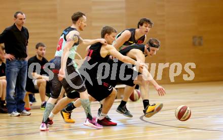 Basketball 2. Bundesliga 2015/16 Playoff Viertelfinale 1.Spiel. Villach Raiders gegen Mistelbach Mustangs. Nino Gross, Simon Finzgar, (Villach),  Michal Semerad, Vladimir Sismillich (Mistelbach). Villach, 20.3.2016.
Foto: Kuess
---
pressefotos, pressefotografie, kuess, qs, qspictures, sport, bild, bilder, bilddatenbank