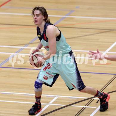 Basketball 2. Bundesliga 2015/16 Playoff Viertelfinale 1.Spiel. Villach Raiders gegen Mistelbach Mustangs. Julian Hartl (Villach). Villach, 20.3.2016.
Foto: Kuess
---
pressefotos, pressefotografie, kuess, qs, qspictures, sport, bild, bilder, bilddatenbank