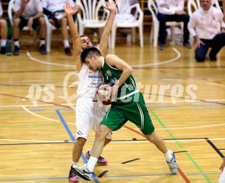 Basketball 2. Bundesliga. Viertelfinale. WSG Radenthein Garnets gegen KOS Celovec. Patrick Biedermann (Radenthein), Peter Papic (KOS). Radenthein, am 26.3.2016.
Foto: Kuess
---
pressefotos, pressefotografie, kuess, qs, qspictures, sport, bild, bilder, bilddatenbank