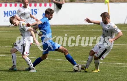 Fussball Regionalliga. Annabichler SV gegen SC Sparkasse Weiz. Marco Leininger,  (ASV), Philipp Schellnegger, Matthias Hopfer (Weiz). Annabichl, am 3.4.2016.
Foto: Kuess
---
pressefotos, pressefotografie, kuess, qs, qspictures, sport, bild, bilder, bilddatenbank