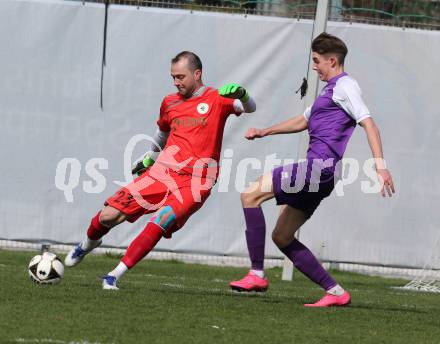 Fussball. Unterliga Ost. Austria Klagenfurt Amateure gegen Sele Zell. Lukas Matthias Hausott (Austria Klagenfurt Amateure), Janez Urigelj (Sele Zell). Klagenfurt, 3. 4. 2016.
Foto: Kuess
---
pressefotos, pressefotografie, kuess, qs, qspictures, sport, bild, bilder, bilddatenbank