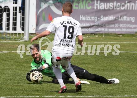 Fussball Regionalliga. Annabichler SV gegen SC Sparkasse Weiz. Darjan Curanovic, (ASV), Borut Semler (Weiz). Annabichl, am 3.4.2016.
Foto: Kuess
---
pressefotos, pressefotografie, kuess, qs, qspictures, sport, bild, bilder, bilddatenbank